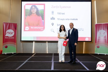 "Nar" təhsilə dəstək göstərərək ən yüksək bal toplayan abituriyentləri mükafatlandırıb "Nar" təhsilə dəstək göstərərək ən yüksək bal toplayan abituriyentləri mükafatlandırıb
